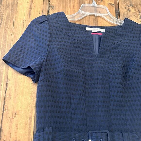 Boden Size 4 Pencil Dress Belted Midi Swiss Dots Navy Blue Classic Preppy - Picture 6 of 16